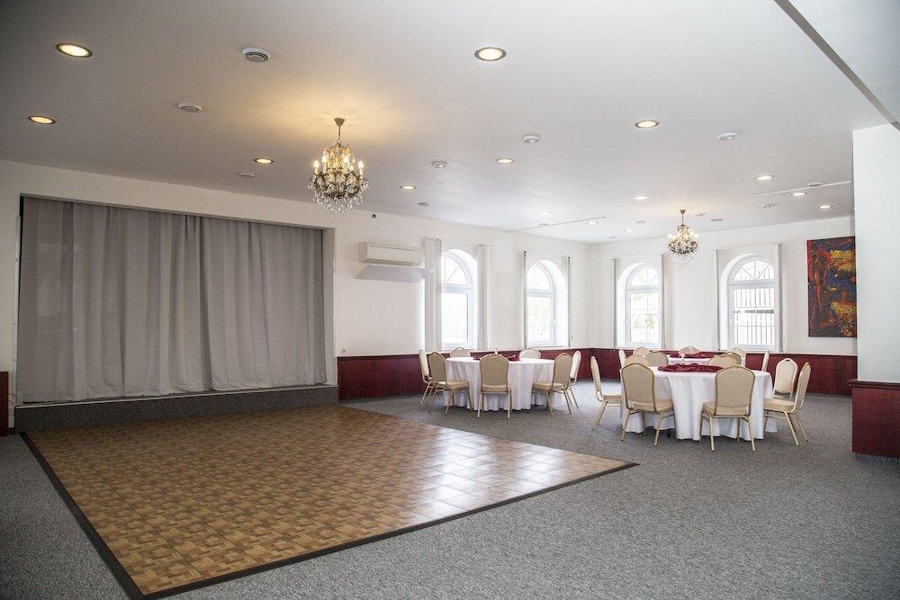 Galant Hotel 4*